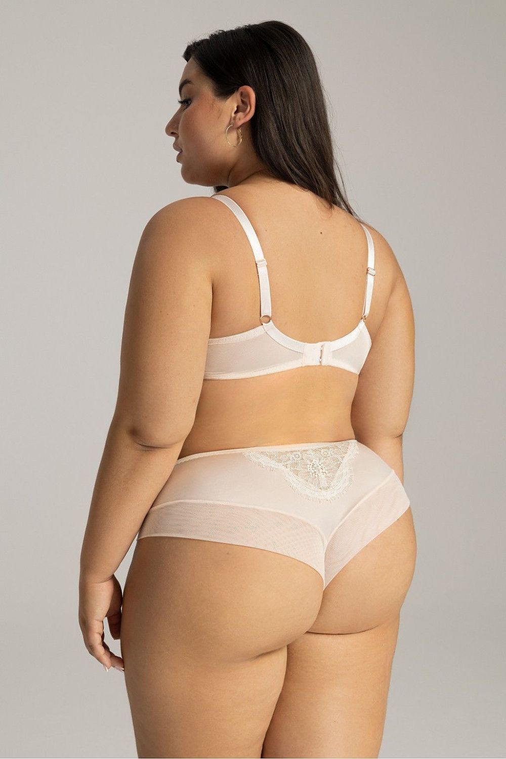 Brazil stílusú bugyi model 215999 Ava