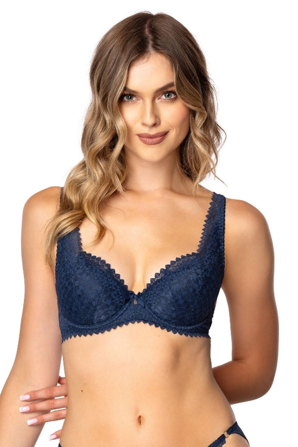  Merevitős melltartó model 219284 Mat 
